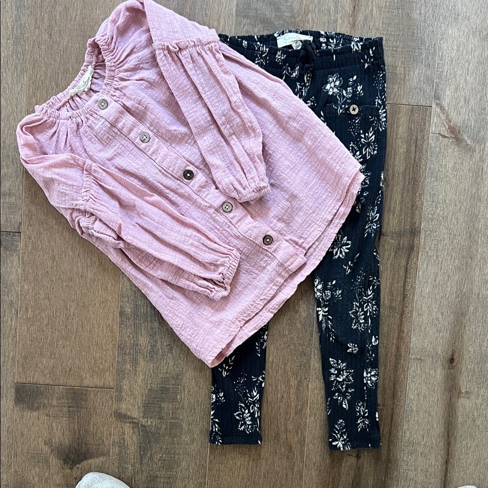 4T Jessica Simpson Pink and Black Outfit